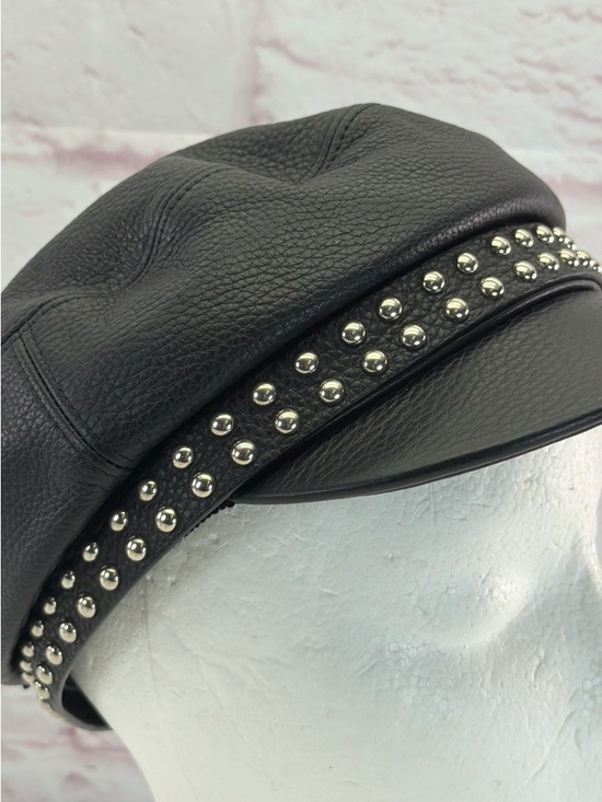 Gucci RARE Vintage Studded Black Leather Newsboy Biker Cap main image 6